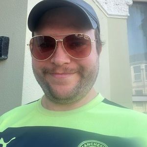 Meet your Posher, Stephen